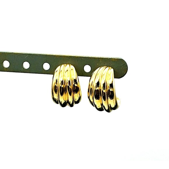 Gold Tone Earrings Ribbed Design Vintage Jewelry by Krementz - Picture 6 of 7